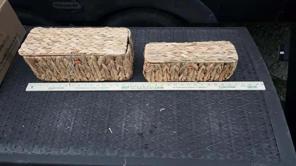 Set Of 2 Water Hyacinth Woven Storage Baskets w/attach Lids Toggle Tie Closure